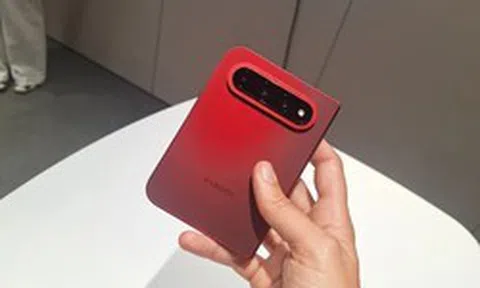 Xiaomi 18 Fold ra mắt: đón đầu iPhone Ultra, giá tương đương 40 triệu đồng