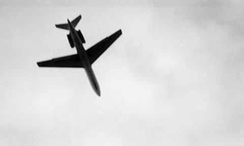 Bí ẩn chiếc máy bay Boeing 727 biến mất không dấu vết lúc hoàng hôn: 23 năm vẫn chưa rõ tung tích