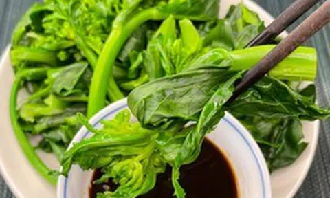 Loại rau lọt top 10 “tốt nhất thế giới”, vitamin C vượt xa cam, chứa chất chống ung thư độc quyền: Bạn biết rau gì không?