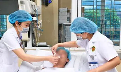 Bệnh viện thông tin tình trạng sức khỏe 2 nạn nhân vụ cháy nhà khiến 5 người chết tại Hà Nội