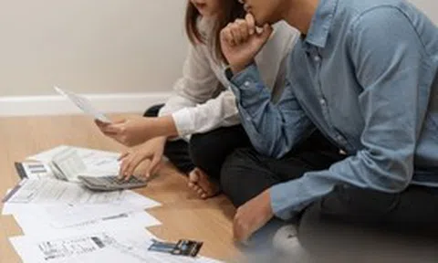 Sợ cưới xong chật vật vì tiền, người trẻ lần lữa mãi không dám lập gia đình