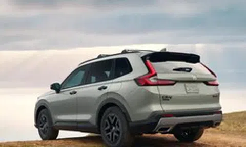 Honda 'tất tay' với xe hybrid, hé lộ về CR-V đời mới