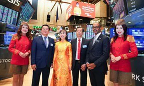 Nữ tỷ phú Nguyễn Thị Phương Thảo tham dự lễ rung chuông NYSE của Ngoại trưởng Mỹ Marco Rubio vào ngày Việt Nam được nâng hạng thị trường 21/9