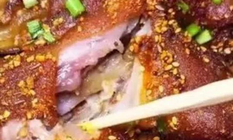 Cả nhóm dương tính sau bữa ăn đêm, chủ quán thừa nhận cho “gia vị” chứa chất cấm