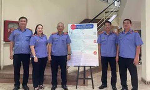 VKSND khu vực 4 khởi kiện 2 công ty nợ bảo hiểm của 140 lao động