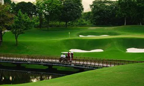 Khách quốc tế đang chi hàng chục nghìn USD để đến Việt Nam chơi Golf