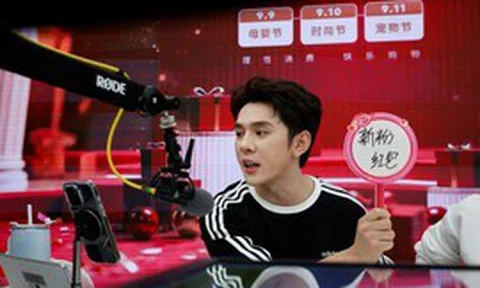 Giới bán hàng livestream Trung Quốc gặp đối thủ không bao giờ mệt: AI avatar bán được 212 tỷ tiền hàng trong 6 tiếng, rẻ hơn người thật 90%