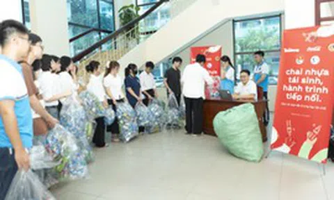Coca-Cola mở rộng 30 điểm thu gom tại Hà Nội Và T P . Hồ Chí Minh