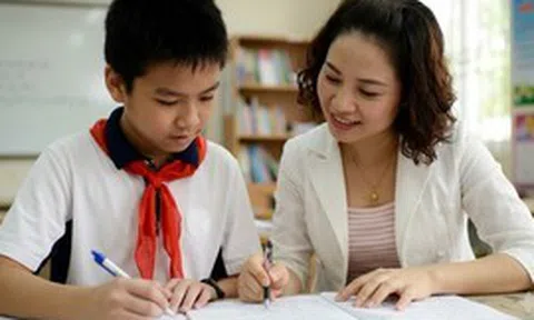 Một lớp có hàng chục em nhưng 4 kiểu học sinh này luôn được thầy cô yêu mến, ra trường nhiều năm vẫn nhớ mặt!