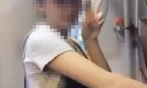 Clip nấu canh cá “để khách ăn, nhân viên không ăn” gây tranh cãi tại Hàn Quốc