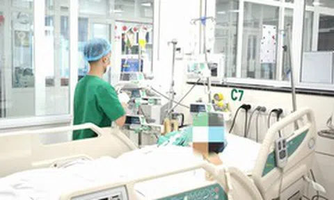 Cảnh báo nguy cơ sốc sốt xuất huyết ở người trẻ khỏe mạnh