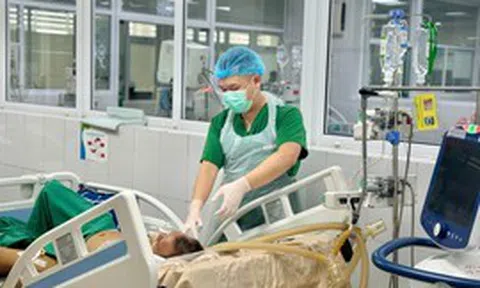 Cấp cứu người đàn ông 46 tuổi sốt rét nặng, nguy kịch sau khi trở về từ châu Phi