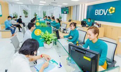 Lãi suất ngày 17/10 tại Agribank, Vietcombank, BIDV, VietinBank, MB, VPBank, Techcombank, Sacombank, HDBank,...