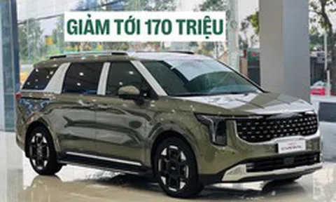 Kia Carnival giảm giá tới 170 triệu tại đại lý, mua mới rẻ như mua cũ