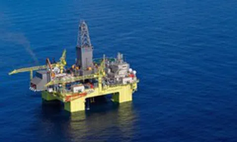 Khoan thăm dò hơn 4.200m xuống đáy biển, phát hiện mỏ khí đốt khổng lồ có thể khai thác đến 5,5 triệu thùng dầu
