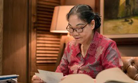 Nghệ nhân Hà Thị Vinh nhắn gửi thế hệ trẻ: Giữ lấy tinh hoa, đừng ngại mở đường mới