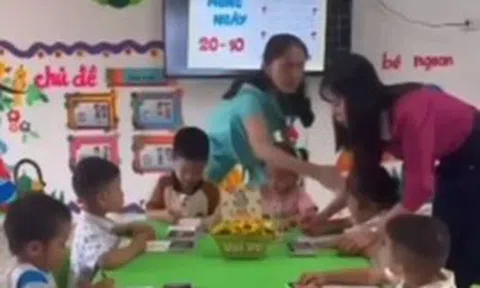 Hai giáo viên mầm non 'tác động' vào mặt bé gái trong giờ học