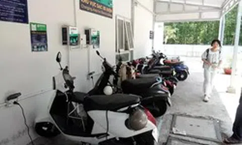 Chung cư Hà Nội loay hoay tìm chỗ sạc xe điện