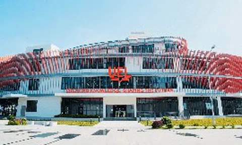 Việt Nam có 1 trường đại học chi lương 105 tỷ đồng/năm, đang tuyển giảng viên thu nhập tới 115 triệu/tháng, “tặng” ngay 350 triệu nếu đủ điều kiện sau