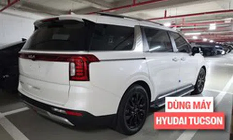 Kia Carnival thế hệ mới lộ diện: Mâm 20 inch, nội thất nhiều nâng cấp, dùng máy hybrid của Hyundai Tucson