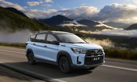 Suzuki XL7 mới ra mắt: Động cơ hybrid, tiêu thụ 5,85 lít xăng/100 km, giá 569 triệu đồng