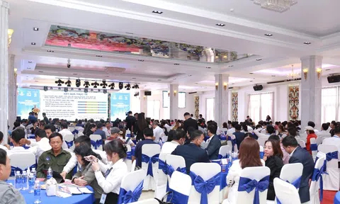 Hơn 800 nhà đầu tư dự hội thảo “Xu hướng và triển vọng đầu tư bất động sản Tây Nam Bộ năm 2023”